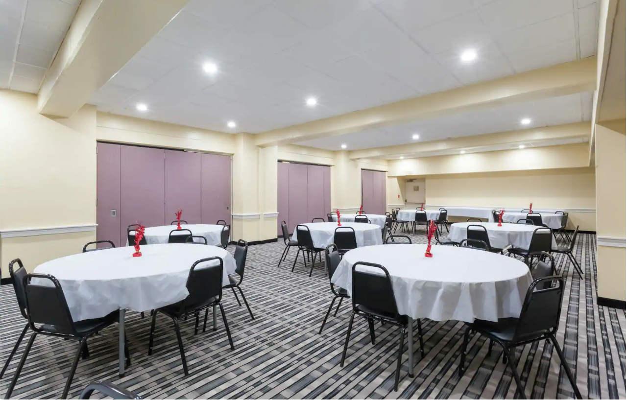 Comfort Inn Philadelphia International Airport West Chester Exterior foto